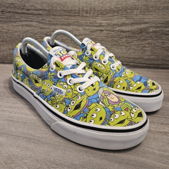 Vans X Toy Story Era Skate Shoes-Size 6.5-Aliens-Glow In Dark-Limited Edition - Picture 3 of 8